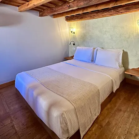 Midgard Aparthotel 4*